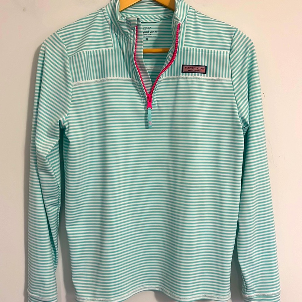 Vinny Vines long sleeve top size 18